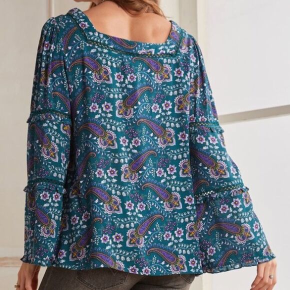 🆕 Suzanne Betro Floral Paisley Bell Sleeve Top Square Neck - Picture 3 of 9